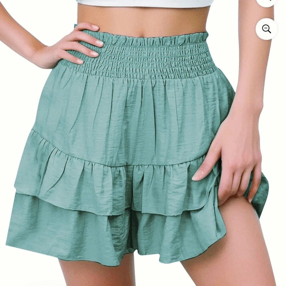 Halara High Waisted Blue Ruffle Skirt/Shorts Smocked Waist Tiered Hem Size S NWT - Picture 5 of 6